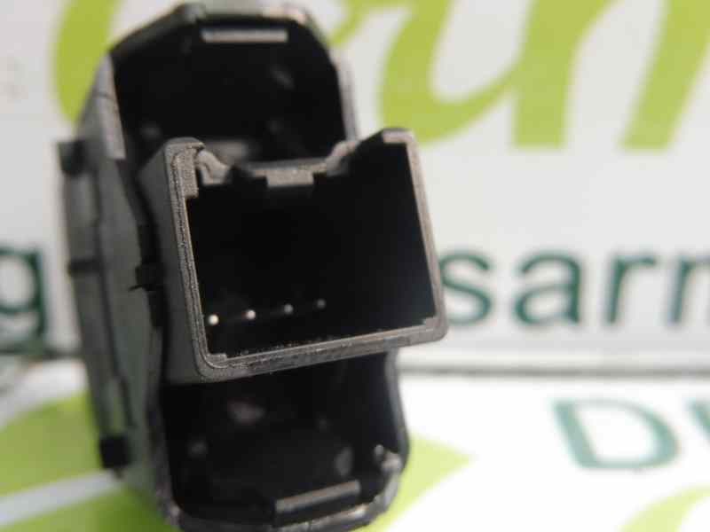 Recambio de mando elevalunas delantero derecho para ford kuga (cbs) trend referencia OEM IAM F1ET14529AA 10268894 10106516