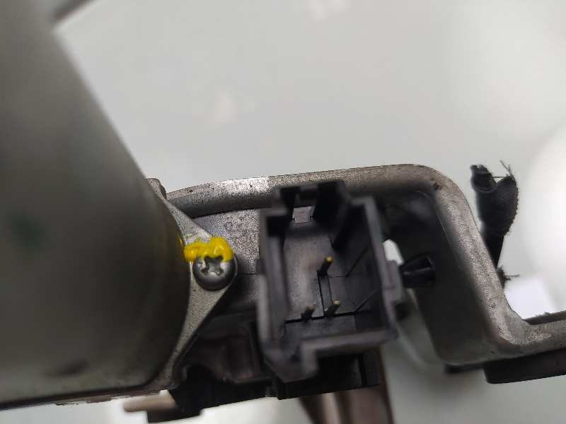 Recambio de motor limpia trasero para land rover discovery v6 td s referencia OEM IAM DLB500073 CW8AB 34982581