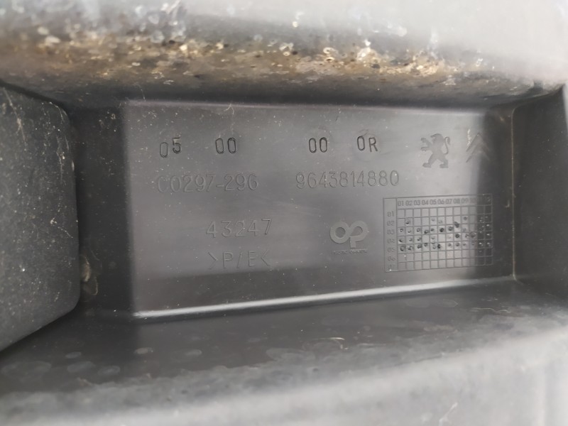 Recambio de refuerzo paragolpes delantero para citroën berlingo 2.0 800 hdi furg. referencia OEM IAM 9643814880  