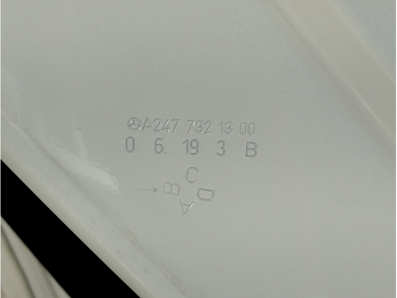 Recambio de puerta trasera izquierda para mercedes-benz clase b (w247) 247 referencia OEM IAM A2477300700 A2477321300 