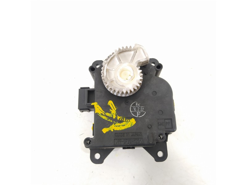 Recambio de motor apertura trampillas climatizador para lexus rx 450h referencia OEM IAM 638000172  