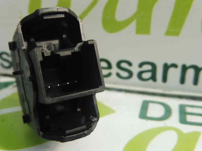 Recambio de mando elevalunas trasero izquierdo para ford kuga (cbs) trend referencia OEM IAM F1ET14529AA 10268894 10106516