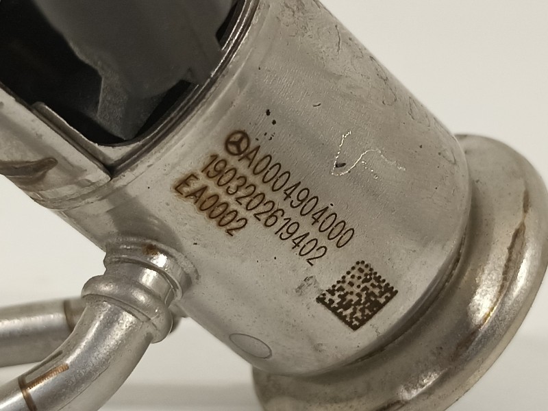 Recambio de inyector para mercedes-benz clase b (w247) 247 referencia OEM IAM A0004904000  