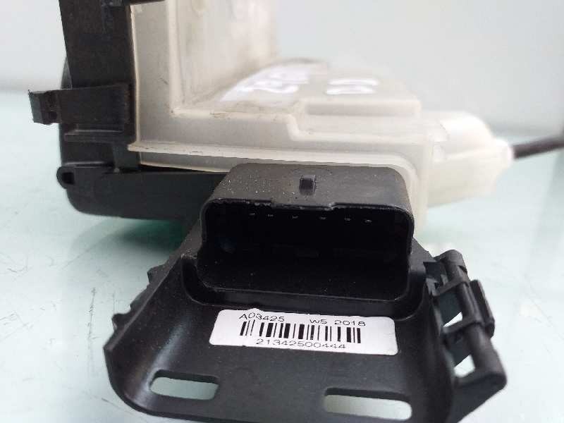 Recambio de cerradura puerta delantera derecha para citroën c3 elle referencia OEM IAM 123980  