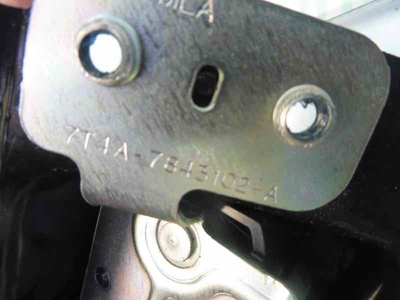 Recambio de cerradura maletero / porton para ford kuga (cbs) trend referencia OEM IAM   