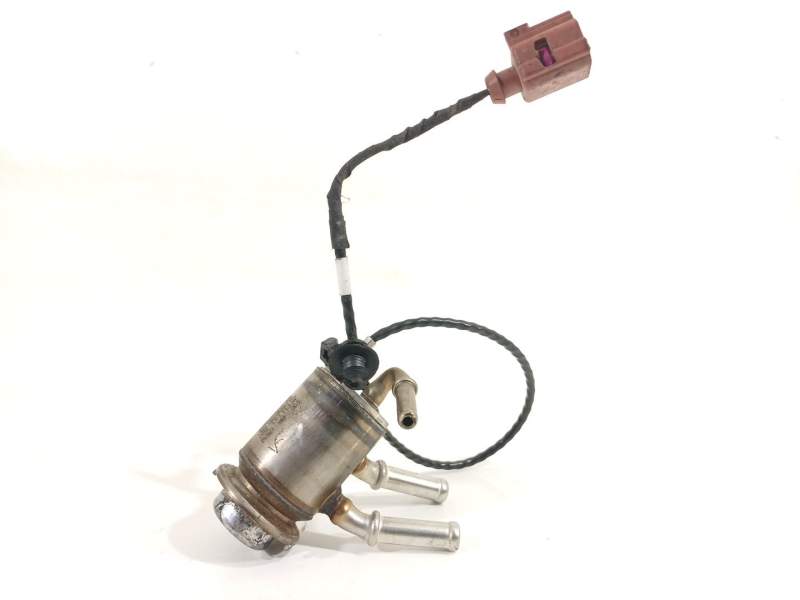 INYECTOR 05L131113M 