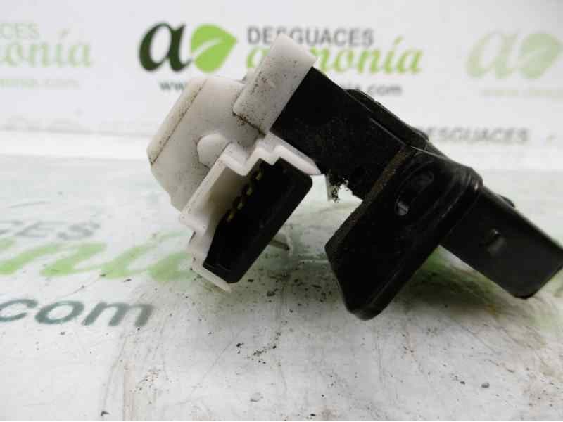 Recambio de cerradura maletero / porton para renault clio iii confort expression referencia OEM IAM 8200947699R  