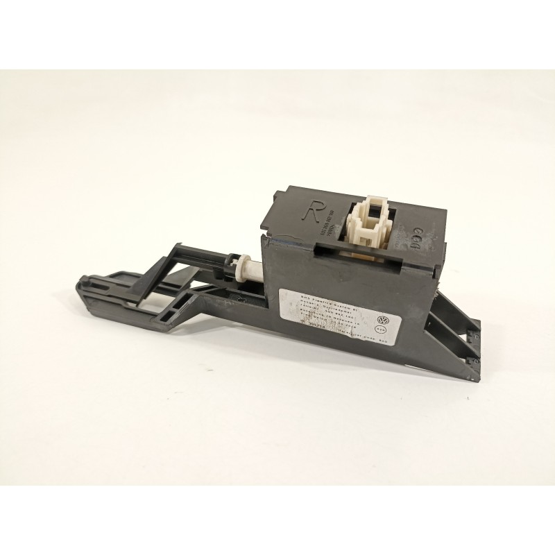 Recambio de motor cierre centralizado porton para volkswagen passat variant (3g5) advance bmt referencia OEM IAM 3G9862160 3B095