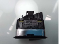 Recambio de mando elevalunas delantero derecho para mercedes-benz clase a (w176) a 45 amg 4-matic (176.052) referencia OEM IAM 2 2