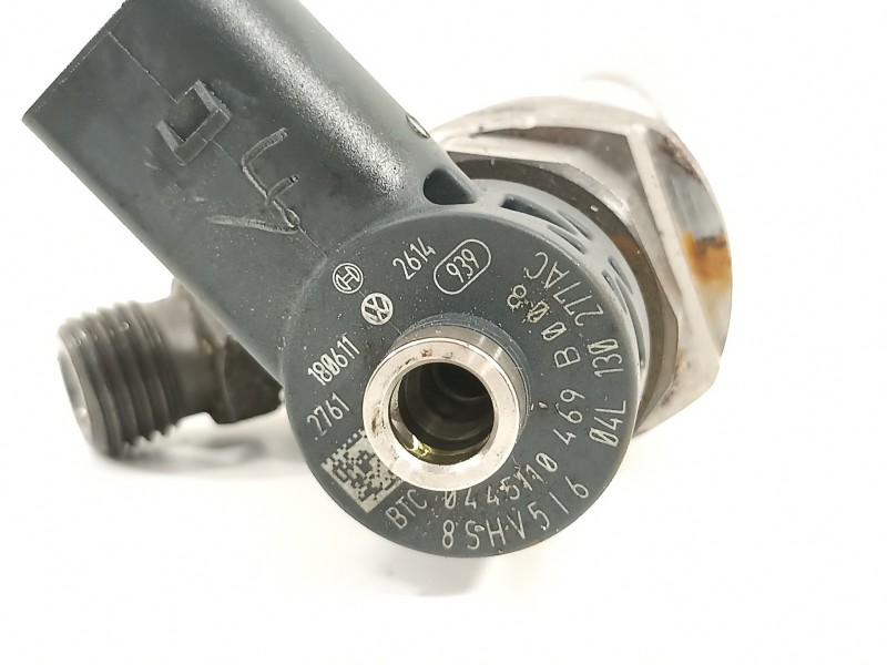 Recambio de inyector para volkswagen passat variant (3g5) advance bmt referencia OEM IAM 04L130277AC 0445110469 
