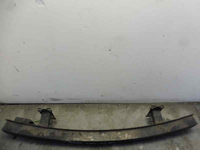 Recambio de refuerzo paragolpes delantero para land rover discovery v6 td s referencia OEM IAM LR015274  