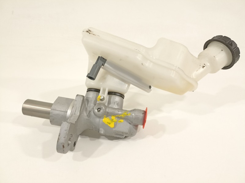 Recambio de bomba freno para mercedes-benz clase b (w247) 247 referencia OEM IAM A1774305400 A1774304300 