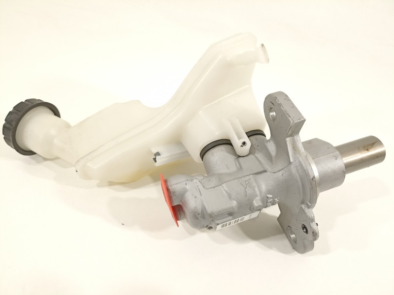 Recambio de bomba freno para mercedes-benz clase b (w247) 247 referencia OEM IAM A1774305400 A1774304300 