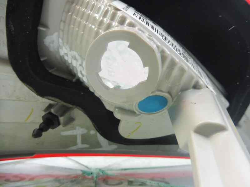 Recambio de piloto trasero izquierdo en porton para ford kuga (cbs) trend referencia OEM IAM CV4413A603AG 90021836 