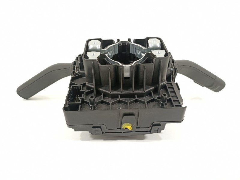 Recambio de mando limpia para mercedes-benz clase b (w247) 247 referencia OEM IAM A1779004504  