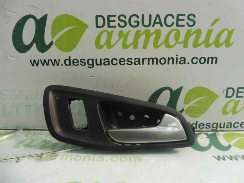 Recambio de maneta interior delantera derecha para ford kuga (cbs) trend referencia OEM IAM  40006796AB 151326RAA
