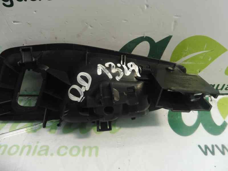 Recambio de maneta interior delantera derecha para ford kuga (cbs) trend referencia OEM IAM  40006796AB 151326RAA
