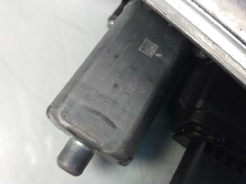 Recambio de elevalunas delantero derecho para citroën c3 elle referencia OEM IAM 9812081580  