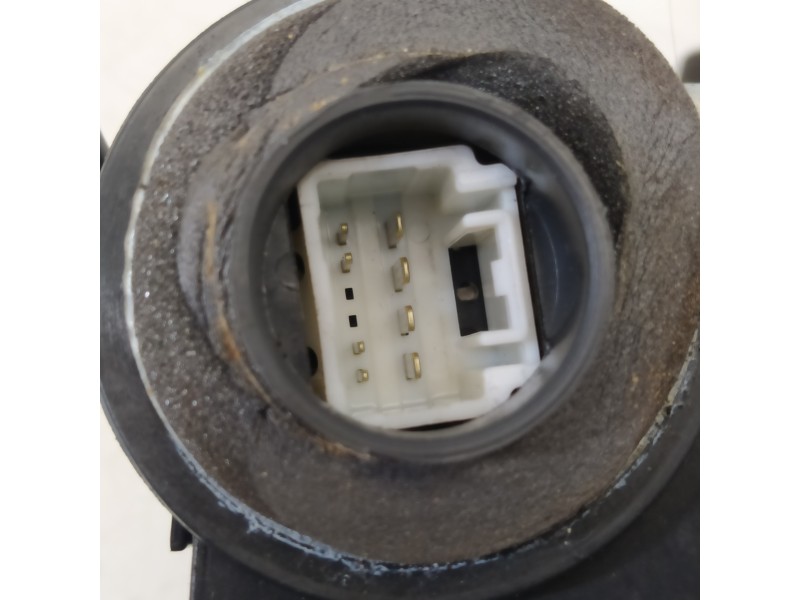 Recambio de cerradura puerta trasera derecha para lexus rx 450h referencia OEM IAM 0B1902  