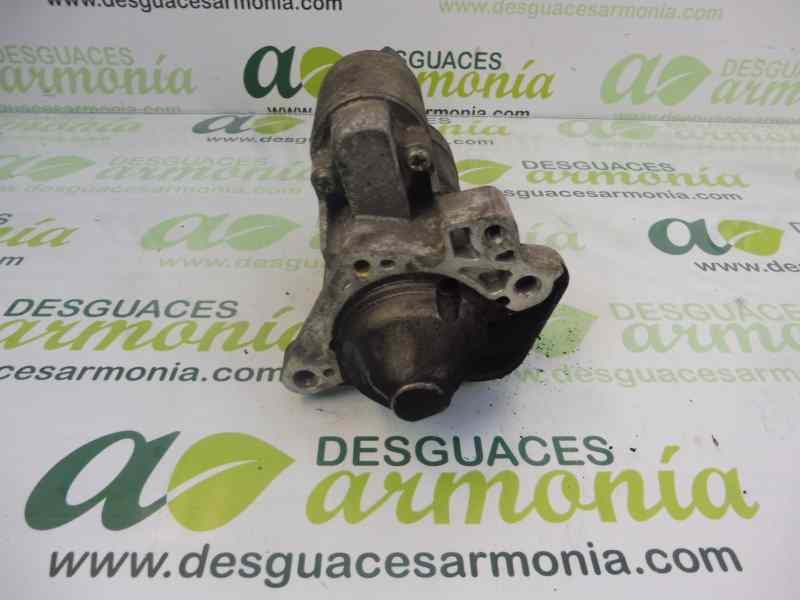 Recambio de motor arranque para renault clio iii expression referencia OEM IAM 8200584675  