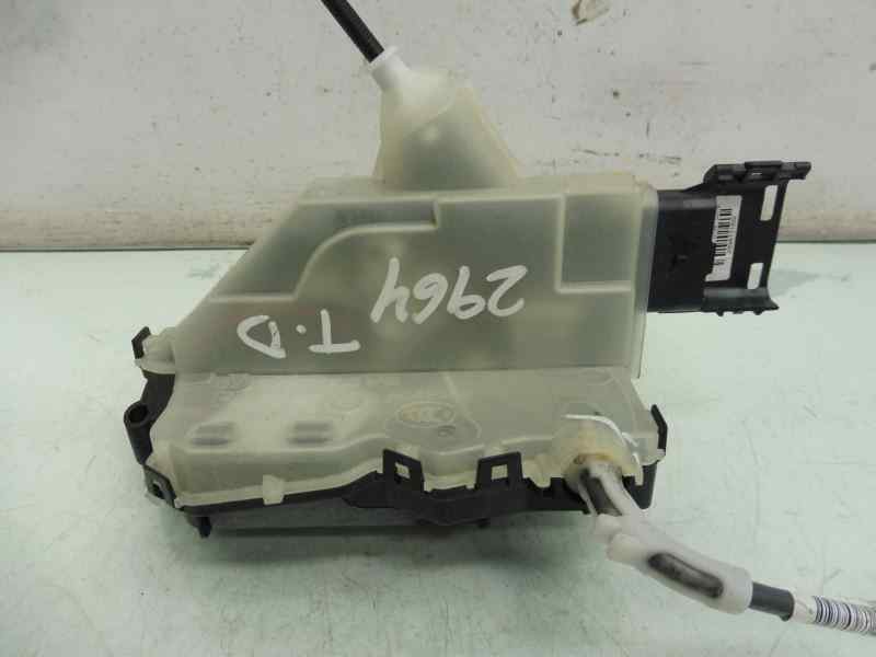 Recambio de cerradura puerta trasera derecha para citroën c3 elle referencia OEM IAM 123984 2698771632 