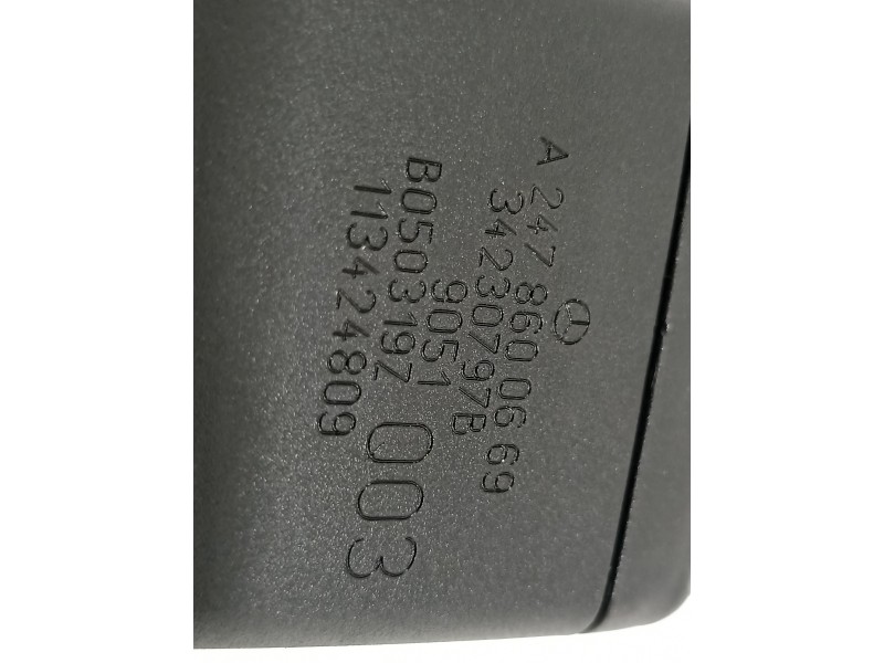 Recambio de cinturon seguridad trasero para mercedes-benz clase b (w247) 247 referencia OEM IAM A2478600569 A2478600669 34241160