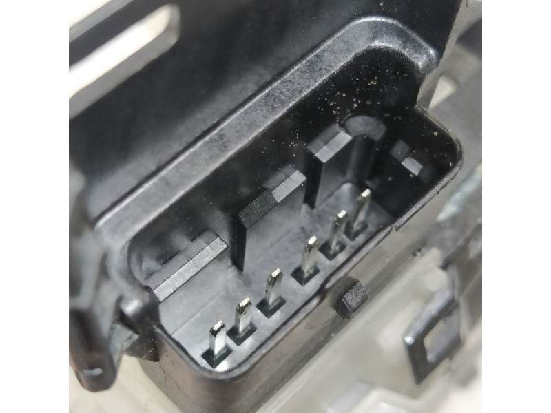 Recambio de cerradura puerta trasera izquierda para citroën c3 elle referencia OEM IAM 123985  