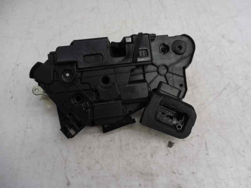 Recambio de cerradura puerta delantera izquierda para seat toledo (kg3) style referencia OEM IAM 5E1837015A  