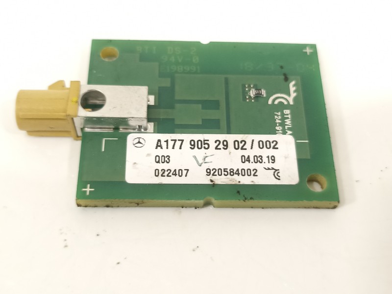 Recambio de antena para mercedes-benz clase b (w247) 247 referencia OEM IAM A1779052902  