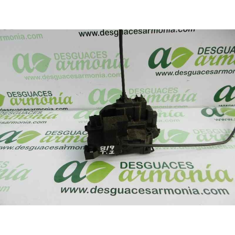 Recambio de cerradura puerta trasera izquierda para renault clio iii expression referencia OEM IAM 8200300128  