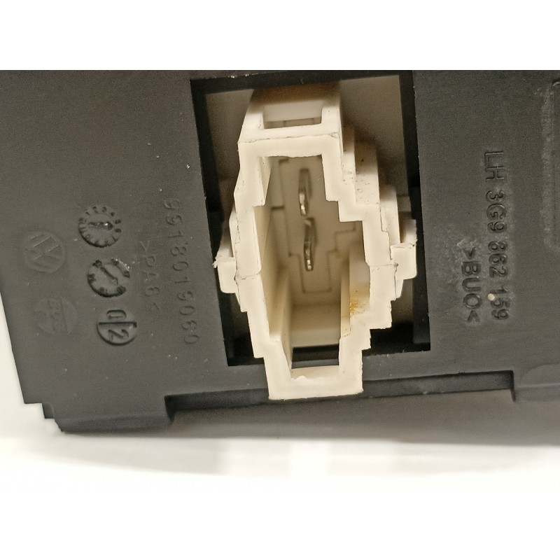 Recambio de motor cierre centralizado porton para volkswagen passat variant (3g5) advance bmt referencia OEM IAM 3G9862159 3B095
