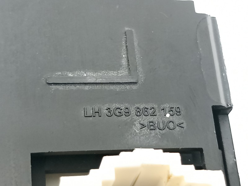 Recambio de motor cierre centralizado porton para volkswagen passat variant (3g5) advance bmt referencia OEM IAM 3G9862159 3B095