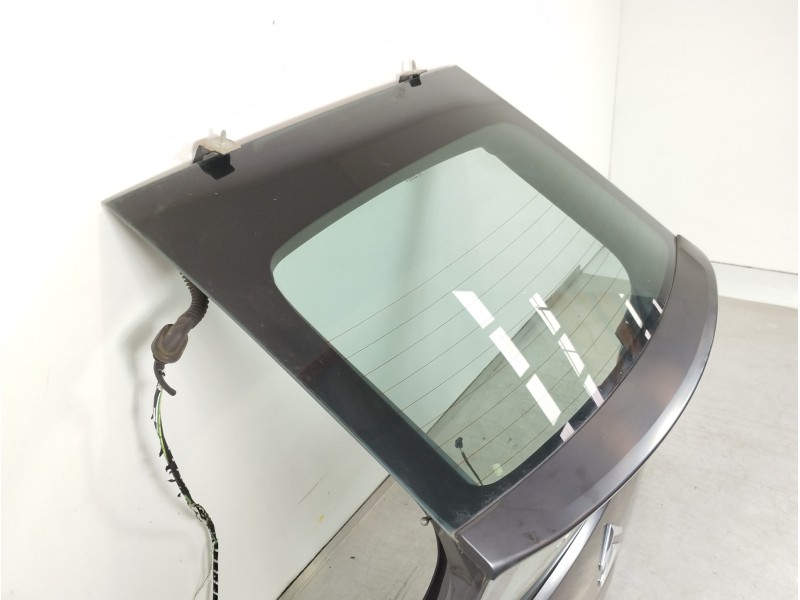 Recambio de porton trasero para citroën c4 berlina vtn@v referencia OEM IAM 468286  
