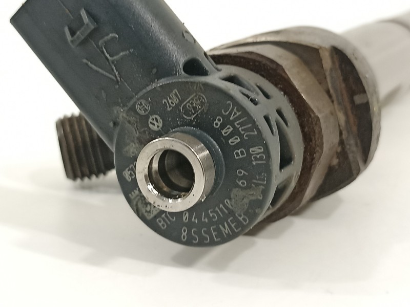 Recambio de inyector para volkswagen passat variant (3g5) advance bmt referencia OEM IAM 04L130277AC 0445110469 