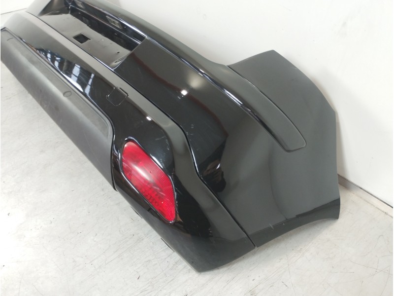 Recambio de paragolpes trasero para citroën c4 berlina vtn@v referencia OEM IAM 9650695477  