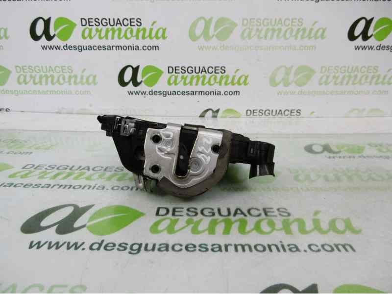 Recambio de cerradura puerta delantera derecha para toyota yaris (ksp9/scp9/nlp9) básico referencia OEM IAM 690300D140  