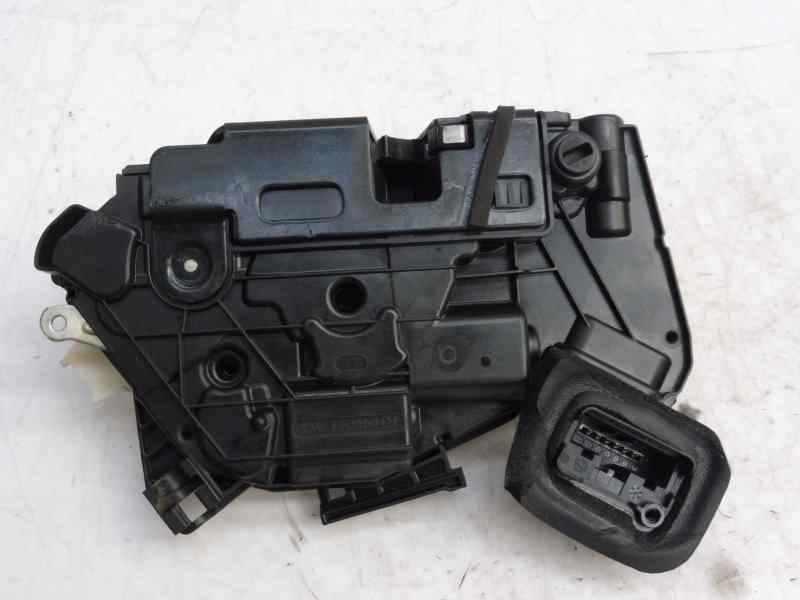 Recambio de cerradura puerta trasera izquierda para seat toledo (kg3) style referencia OEM IAM 5E0839015A  