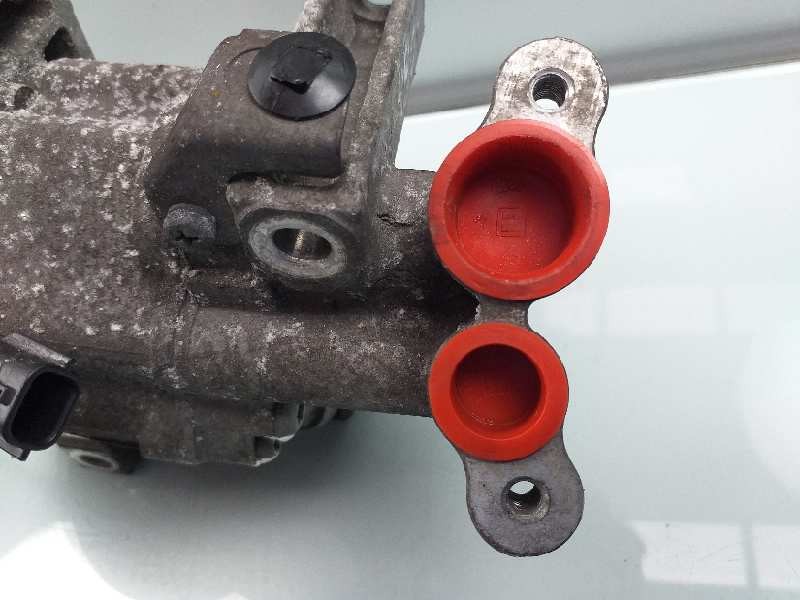 Recambio de compresor aire acondicionado para dacia dokker express ambiance referencia OEM IAM 926009154R Z0014345C 