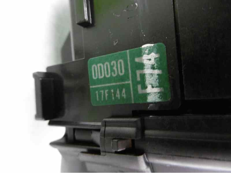 Recambio de mando limpia para toyota yaris (ksp9/scp9/nlp9) básico referencia OEM IAM 0D030 17F144 