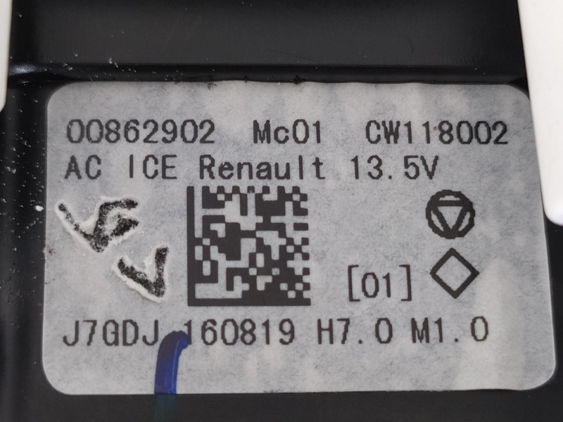 Recambio de mando climatizador para renault twingo iii intens referencia OEM IAM CW118002J7GDJ 00862902 