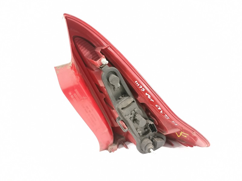 Recambio de piloto lateral izquierdo para citroën c4 berlina vtn@v referencia OEM IAM 9646801777  