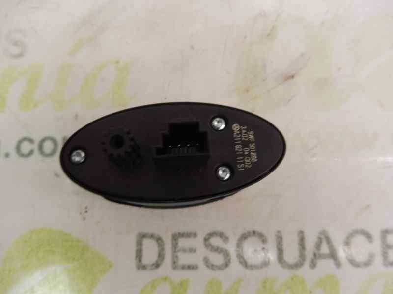Recambio de mando multifuncion para mercedes-benz clase e (w211) berlina e 500 (211.070) referencia OEM IAM 2118211151 A21182111