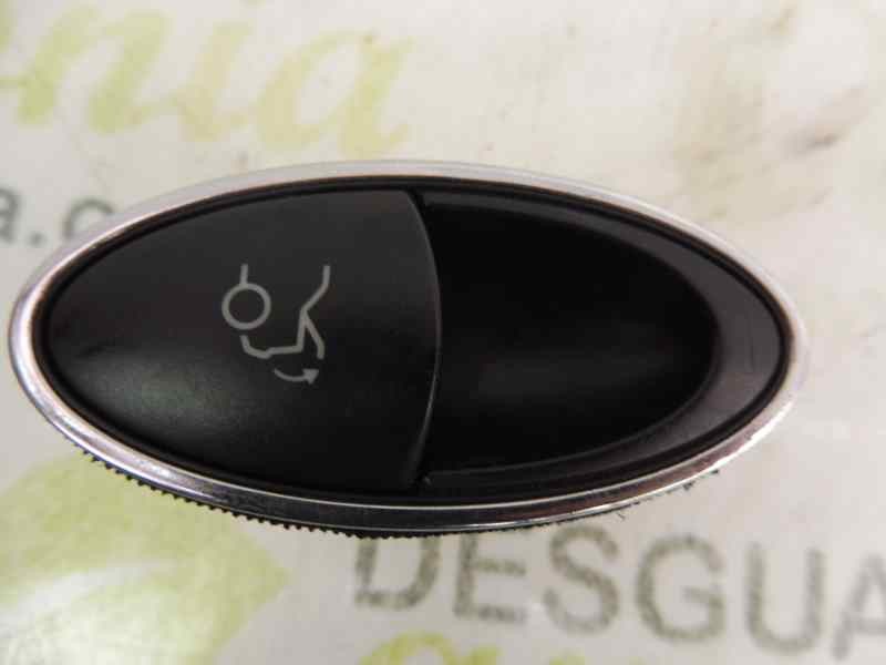 Recambio de mando multifuncion para mercedes-benz clase e (w211) berlina e 500 (211.070) referencia OEM IAM 2118211151 A21182111