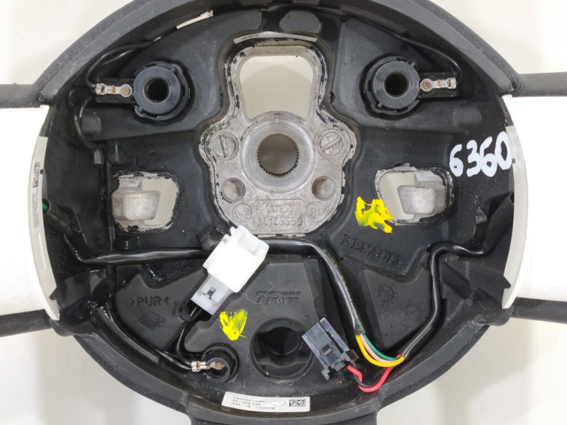 Recambio de volante para renault twingo iii intens referencia OEM IAM 484004149R  