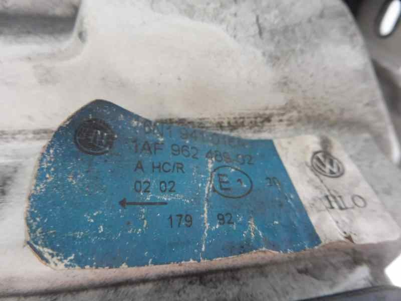 Recambio de faro derecho para volkswagen polo berlina (6n1) básico referencia OEM IAM 6N1941016A  
