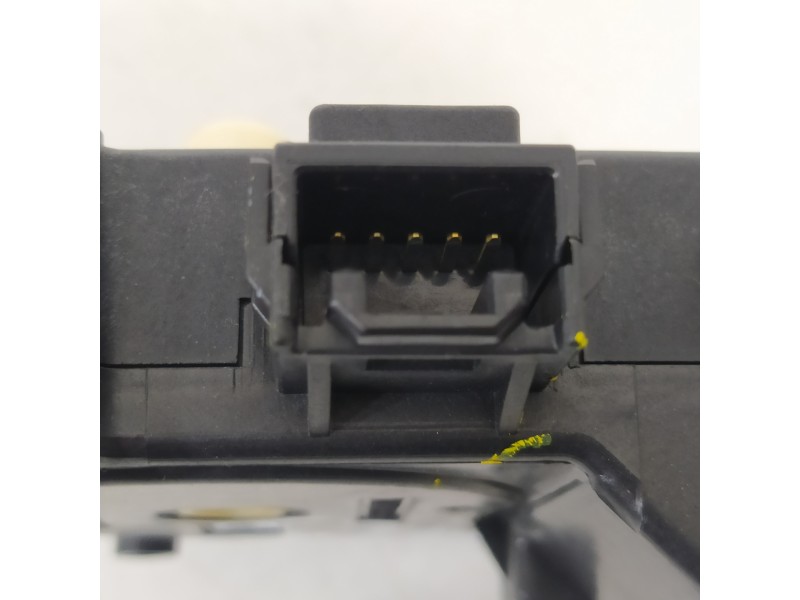 Recambio de motor apertura trampillas climatizador para lexus rx 450h referencia OEM IAM 638000172  