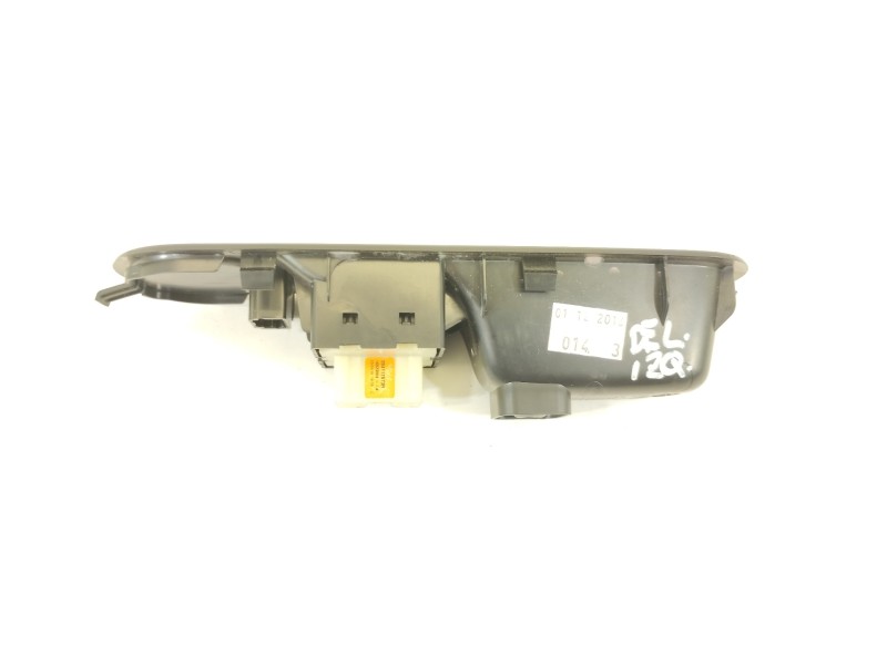 Recambio de mando elevalunas delantero izquierdo para renault twingo iii intens referencia OEM IAM 254117873R  