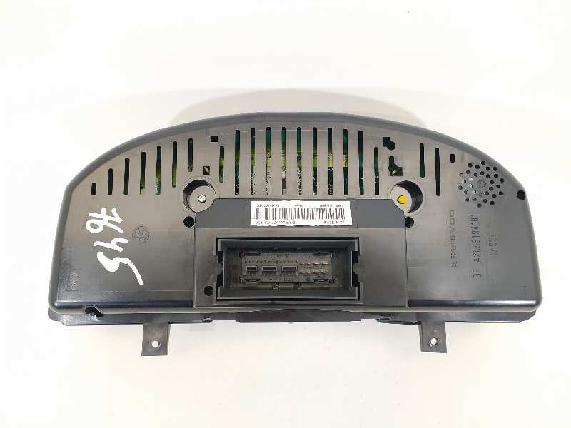 Recambio de cuadro instrumentos para volkswagen passat berlina (3c2) highline referencia OEM IAM 3C0920871E A2C53242429 3C092087