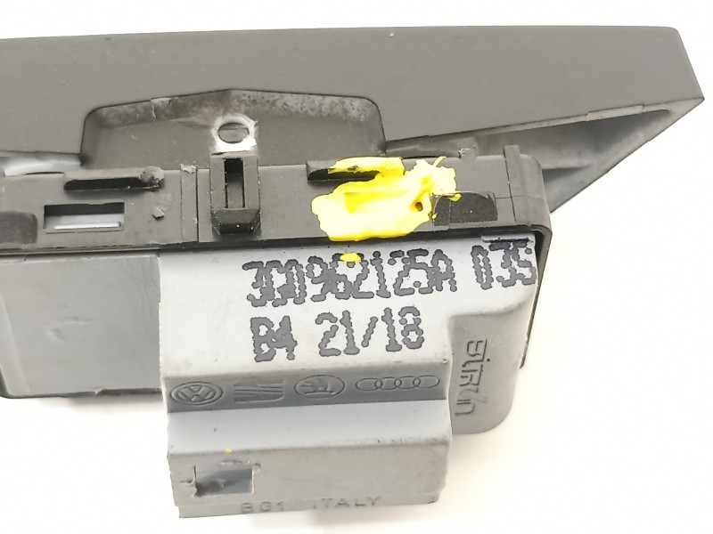 Recambio de mando multifuncion para volkswagen passat variant (3g5) advance bmt referencia OEM IAM 3G0962125A  