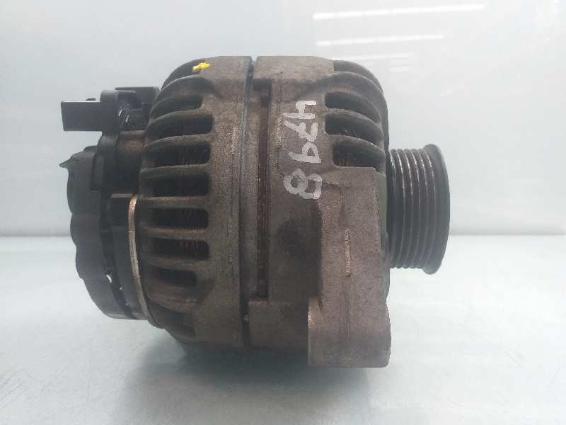Recambio de alternador para audi a4 avant (8e) 2.4 referencia OEM IAM 078903016S  